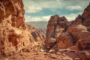 From Sharm El Sheikh: Petra Temple Full Day Tour with Lunch