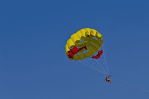 Depuis Sharm El-Sheikh : Aventure en parachute ascensionnel à Sharm El-Maya