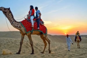 Desde Sharm: Amanecer o Atardecer en ATV Privado y Pueblo Beduino