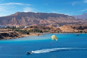 Desde Sharm: Safari en quad, Parasail, Barco de Cristal y Deportes Acuáticos