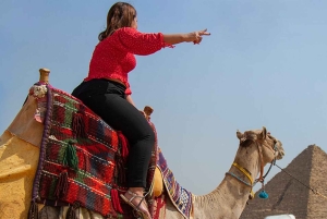 Гиза: пирамиды на закате, тур на верблюдах с гидом