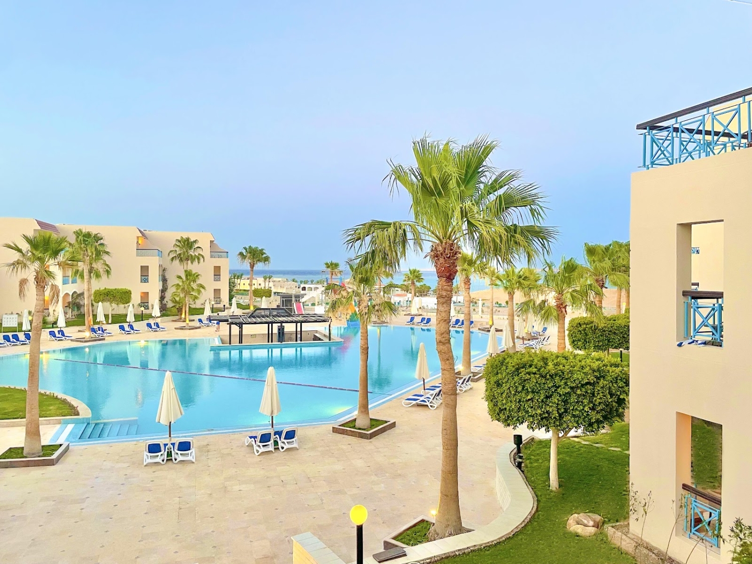 Ivy Cyrene Island Aqua Park Resort