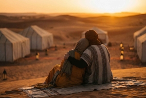 Из Марракеша в Мерзугу: 3-дневный тур по Сахаре и катание на верблюде