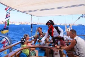 Sharm: Pirates Sailing Boat to Ras Mohammed & buffet lunch