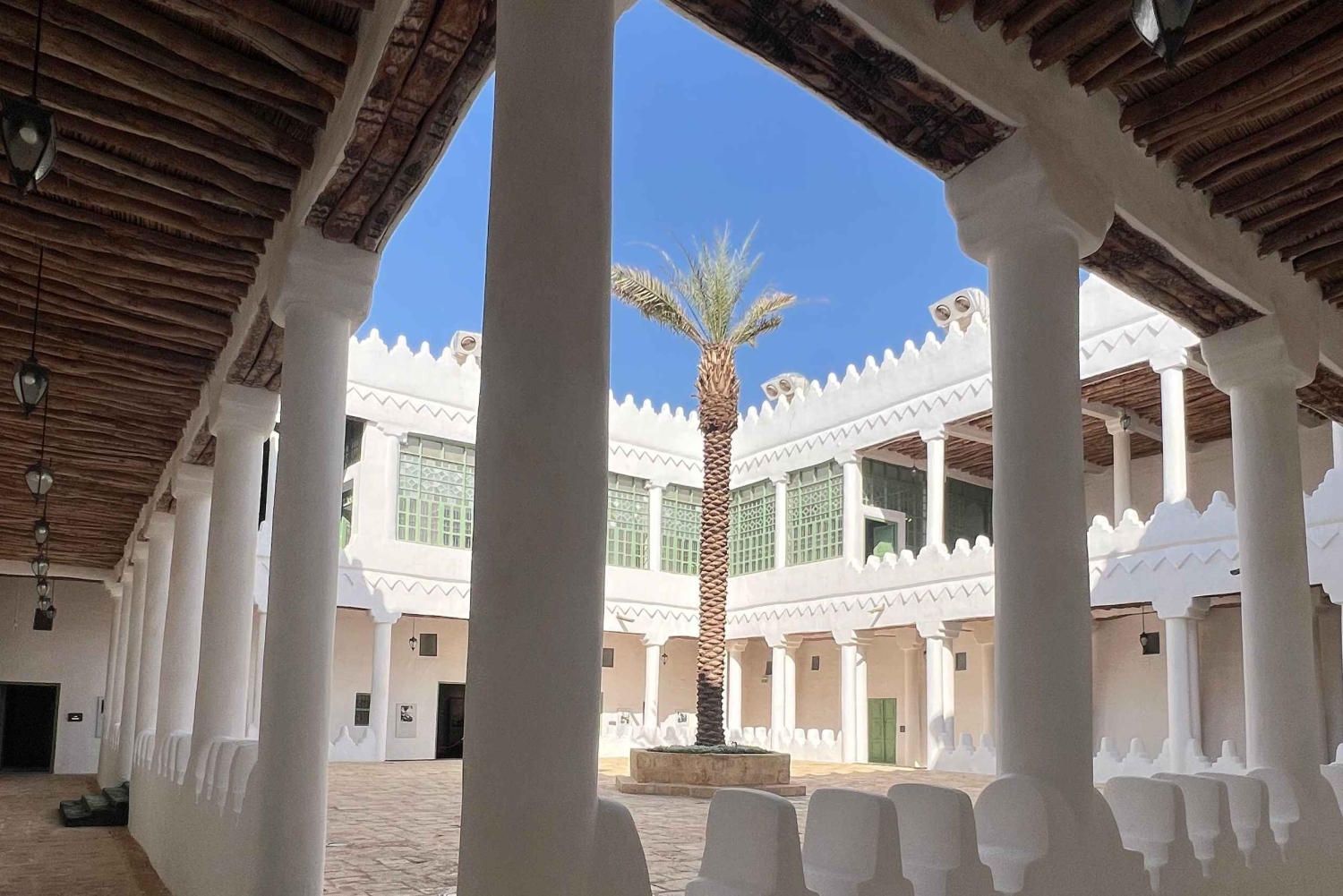 Эр-Рияд: Форт Масмак, Souq AlZal и тур по дворцу Мурабба