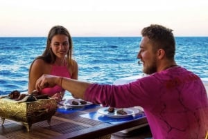 Sharm: Adults only Elite cruise to Tiran Island with Lunch