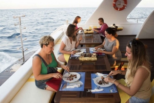 Sharm: Adults only Elite cruise to Tiran Island with Lunch