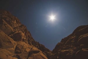 Sharm El Sheij: Excursión en quad, observación de estrellas, camello, cena y espectáculo
