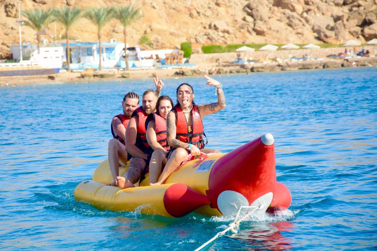 Sharm el-Sheij: ¡paseo en banana por el mar Rojo!