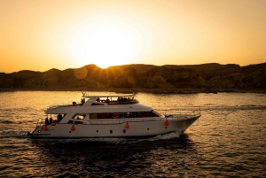 Sharm El Sheikh: City Sightseeing & Night Cruise with Buffet