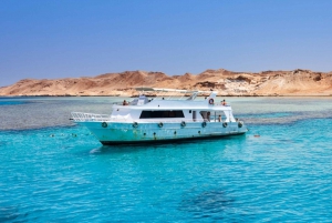Sharm El Sheikh: Private Glass Bottom Boat with Snorkeling