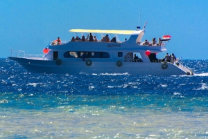 Sharm El Sheikh: Private Glass Bottom Boat with Snorkeling