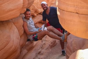 Sharm El-Sheikh: Jeep Adventure to Blue Hole, Canyon & Dahab