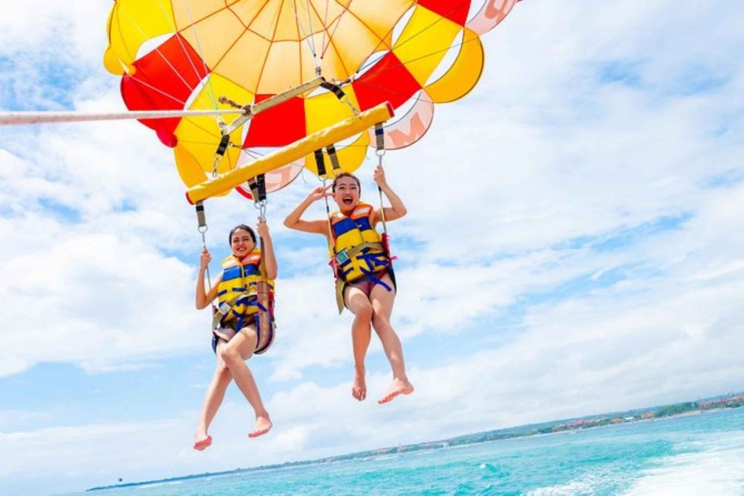 Sharm El Sheikh: Parasailing Watersports & Private Transfers