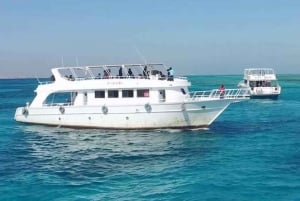 Sharm El Sheikh: Prywatna wycieczka jachtem z lunchem i napojami