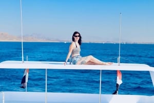Sharm El Sheikh: Ras Mohamed & White Island Dive & Snorkel