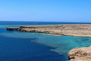 Sharm El Sheikh:Ras Muhammed Park & Magic Lake Snorkel Tour