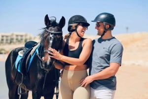 Sharm El Shiekh: Shharm Shirh: Beach and Desert Horse Riding Tour