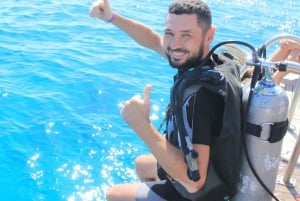 Sharm: Vip Snorkeling Cruise with international lunch