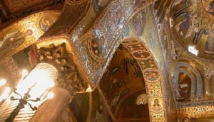 Sicily Piazza, by nodeworx (Flickr)