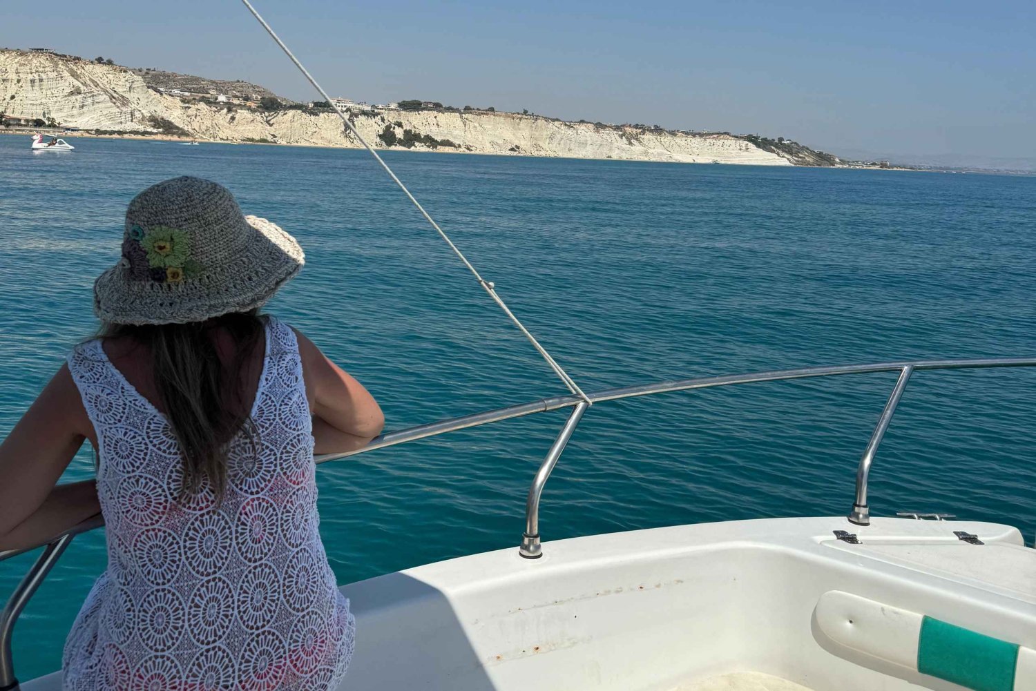 5-hour Boat Tour: From Capo Bianco to Le pergole! 6 stops!