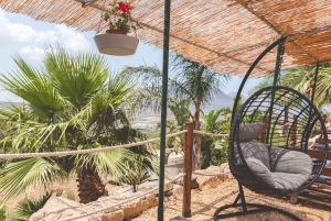 A Taste of Sicily: Wine, Picnic and Stunning Views Escape