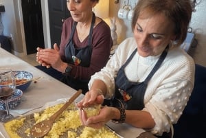 Agrigento: Cooking class to prepare arancine (rice balls)