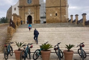 Agrigent: Tal der Tempel und Altstadt mit E-Bike & Food Experience