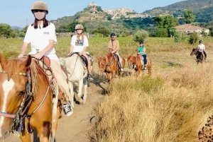 Alcantaran rotkot: ratsastus ja Etna-viinin maistelu