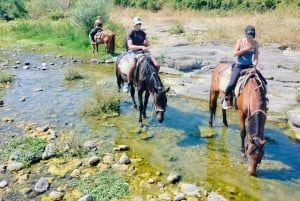 Alcantara: Reitwanderung zwischen Schluchten, byzantinischem Kuba und Natur