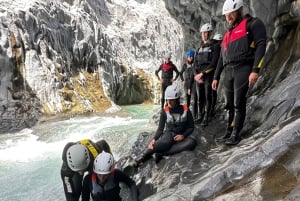 Río Alcántara y Gargantas: Experiencia de Bodyrafting