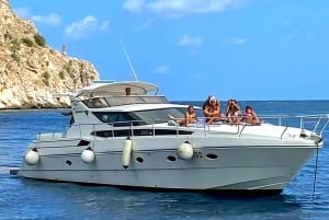 All-inclusive yacht tour in the beautiful Bay of Mondello