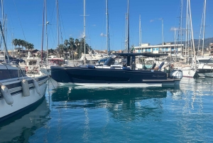 Aperitiff om bord på luksuriøs privat omvisning