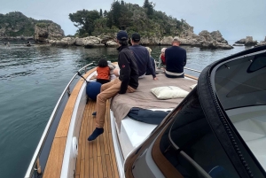 Aperitiff om bord på luksuriøs privat omvisning