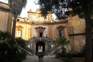 Bagheria: tour of Villa Palagonia and Street Food itinerary