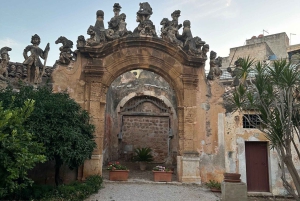 Bagheria: Villa Palagonia Guided Tour