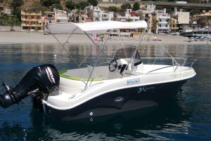 レトイアンニでライセンスなしでボートをレンタル（半日4時間）