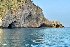 Tour in Barca Privato:Grotta dell'Amore-Taormina-Isola Bella-Grotta Azzurra