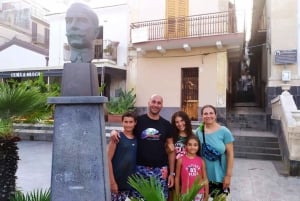 Aci Trezza boat tour sunset and dinner sicilian family home