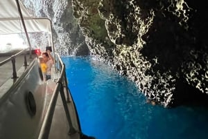 Passeio de barco Giardini Naxos Taormina Isola Bella Grotta Azzurra