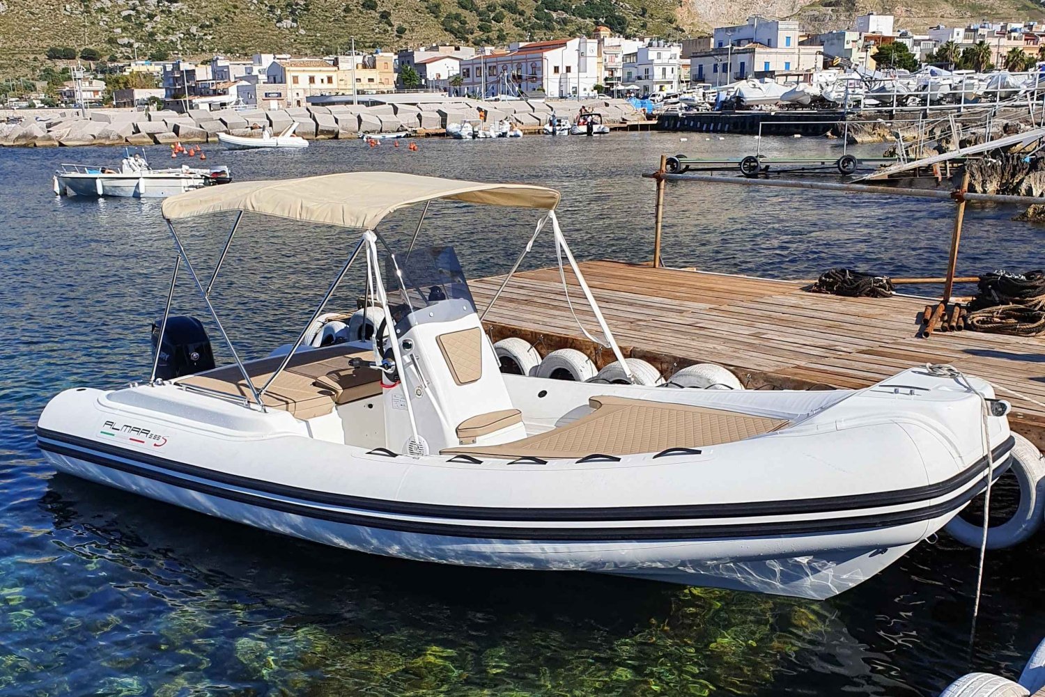 Boats and speed boats rental- Half Day (14:00-17:30)