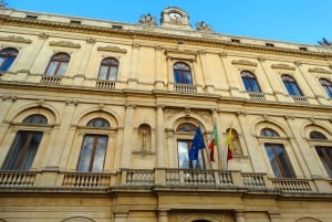 Caltagirone: Traditional Ceramic Town Walking Tour