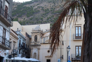 Castellammare del Golfo: Lights and Shadows