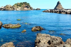 Catania: Båtutflykt med aperitif, prosecco och snorkling