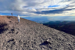 Catania: Etna Zonsondergang Tour met ophaal- en terugbrengservice