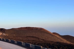 Katania: Etna Sunset Tour z odbiorem i transportem powrotnym