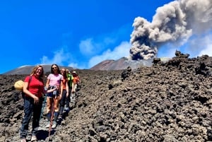 Catania: Mount Etna Guided Hiking Tour