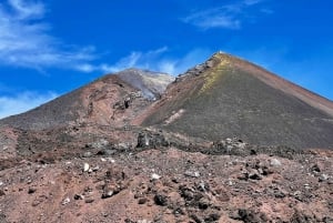 Catania: Mount Etna High-Altitude Guided Hiking Tour