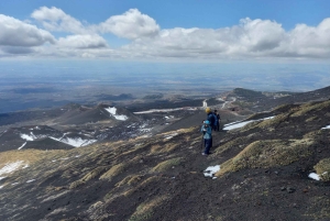 Катания: экскурсия по Этне с посещением фермы и дегустацией еды