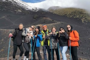 Catania: Aamutour Etnalle ja vierailu Valle del Boveen